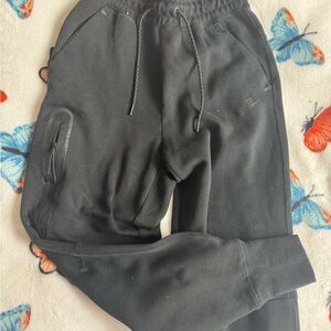 Nike Women’s tech fleece Mid-Rise joggers